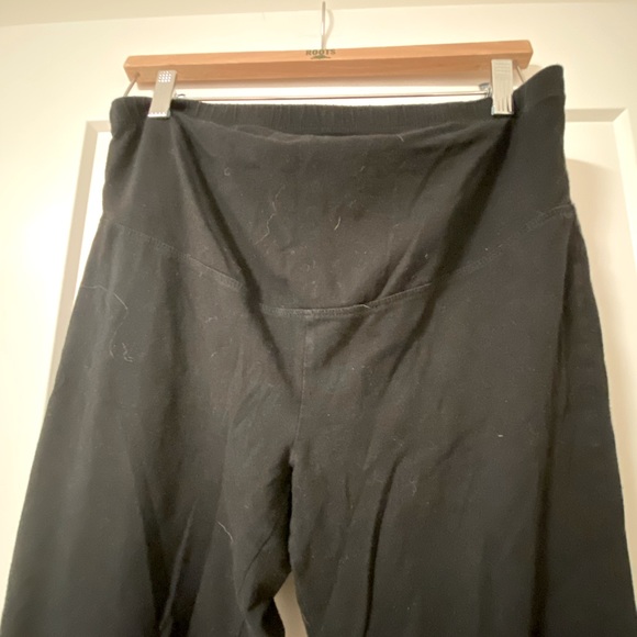 Maternity Full-Panel Leggings - Picture 10 of 10